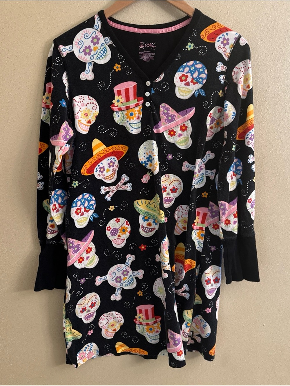 Nick Nora Day of Dead Skulls Sleep Shirt Pajamas PJ Top Size Medium Estimate
